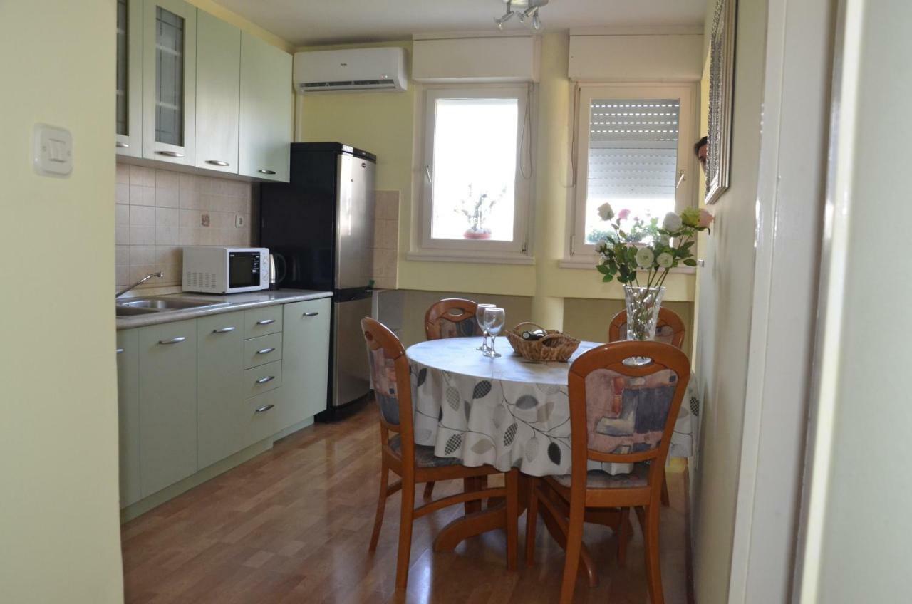 Beach Apartment Sweet Dora Split Exterior foto